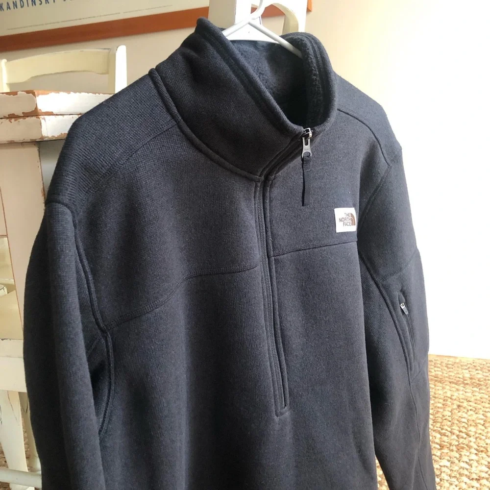 New: The North Face Gordon Lyons ¼-Zip. Size XL